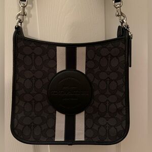 🖤 Coach Outlet Crossbody